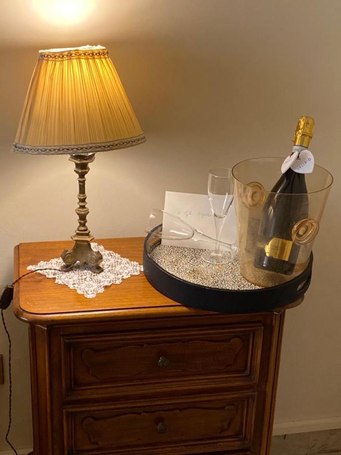 La Dimora Di Vesta Bed & Breakfast Lecce Dış mekan fotoğraf