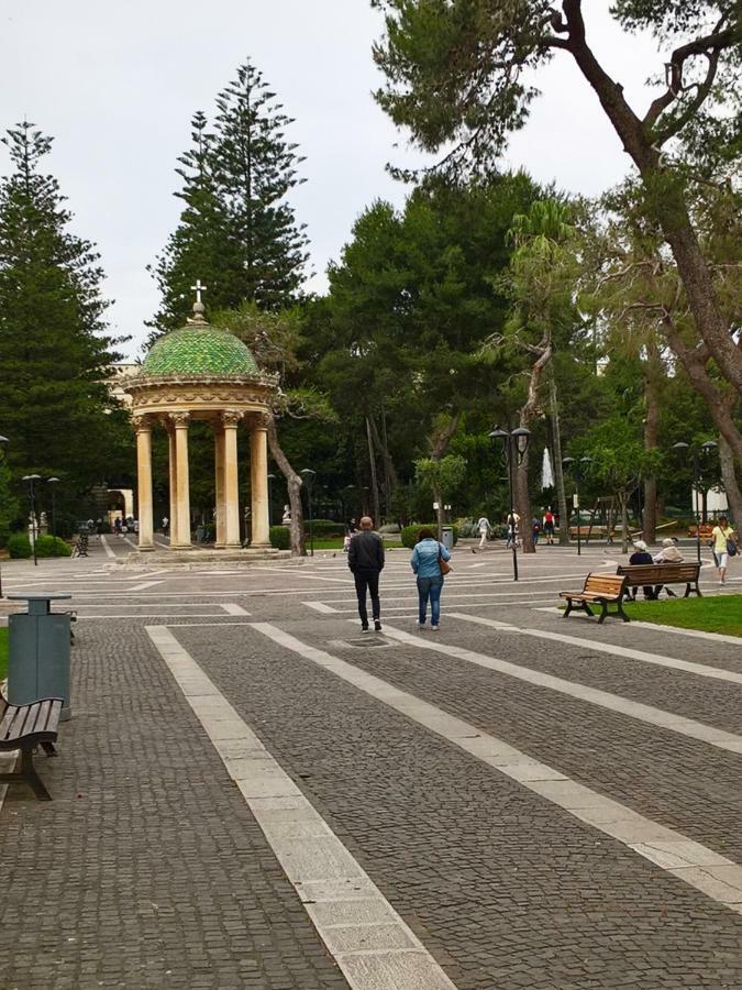 La Dimora Di Vesta Bed & Breakfast Lecce Dış mekan fotoğraf