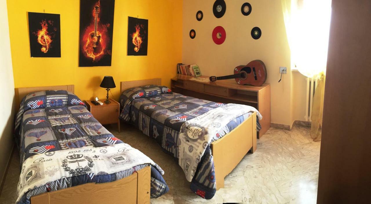 La Dimora Di Vesta Bed & Breakfast Lecce Dış mekan fotoğraf